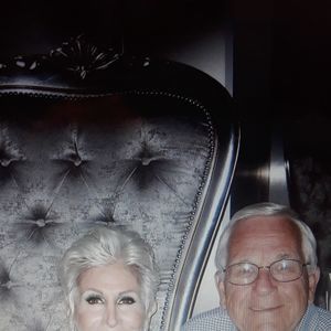 Meet your Posher, Ellen